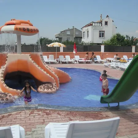 Hotel Gularif *